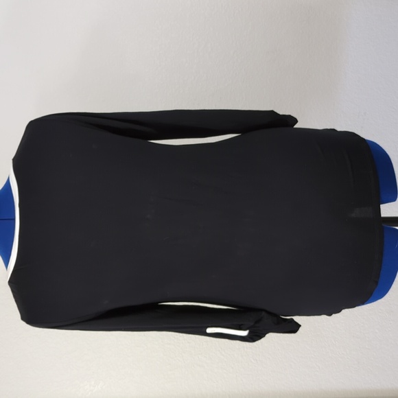 Cable & Gauge 3/4 sleeve top M EUC - Picture 3 of 4